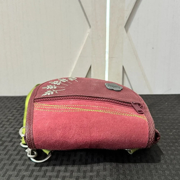 Haiku by Sharon Eisenhauer Small Crossbody Bag - Picture 6 of 9